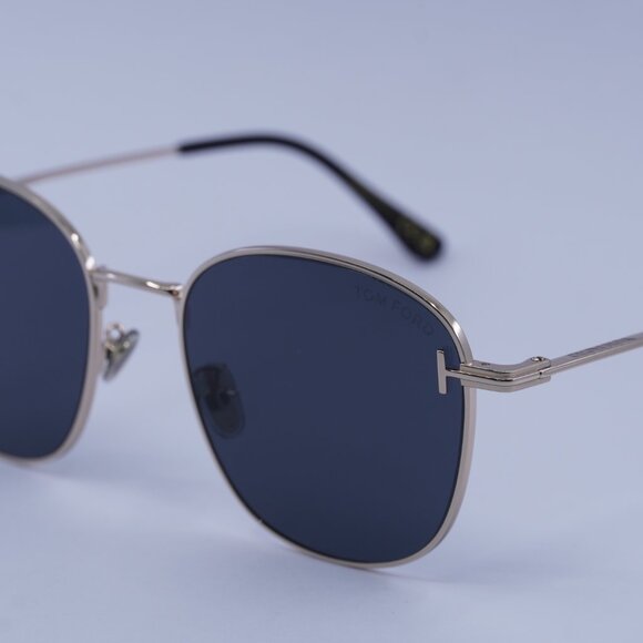 Tom Ford FT1167-K 28A Sunglasses Shiny Rose Gold Square Frame, Smoke Lenses - Picture 7 of 9